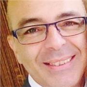 Insegnante di inglese per ripetizioni scolastiche e per corsi di apprendimento della lingua